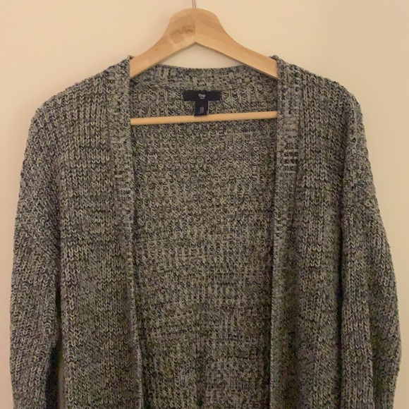 GAP cardigan - Picture 2 of 3